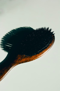 Brosse à cheveux pur poils de sanglier