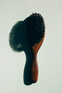 Brosse à cheveux pur poils de sanglier